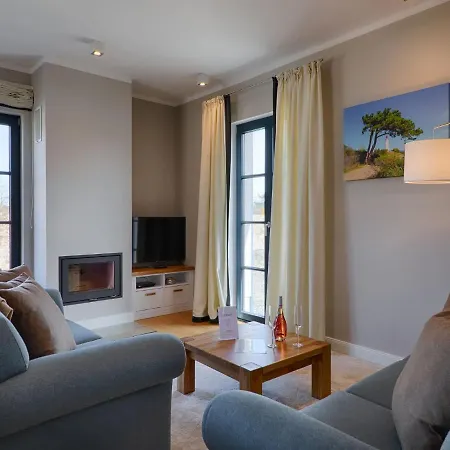 Casa vacanze Reetland Am - Premium Reetdachvilla Mit 3 Schlafzimmern, Sauna Und Kamin F26