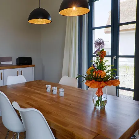 Reetland Am - Premium Reetdachvilla Mit 3 Schlafzimmern, Sauna Und Kamin F26 Dranske