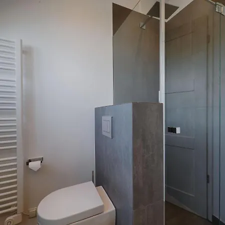 Casa vacanze Reetland Am - Premium Reetdachvilla Mit 3 Schlafzimmern, Sauna Und Kamin F26 Dranske